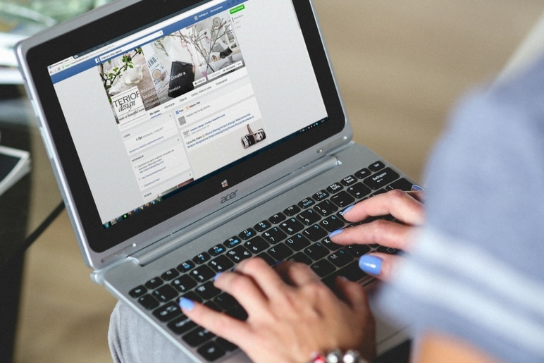 Social Networking Website