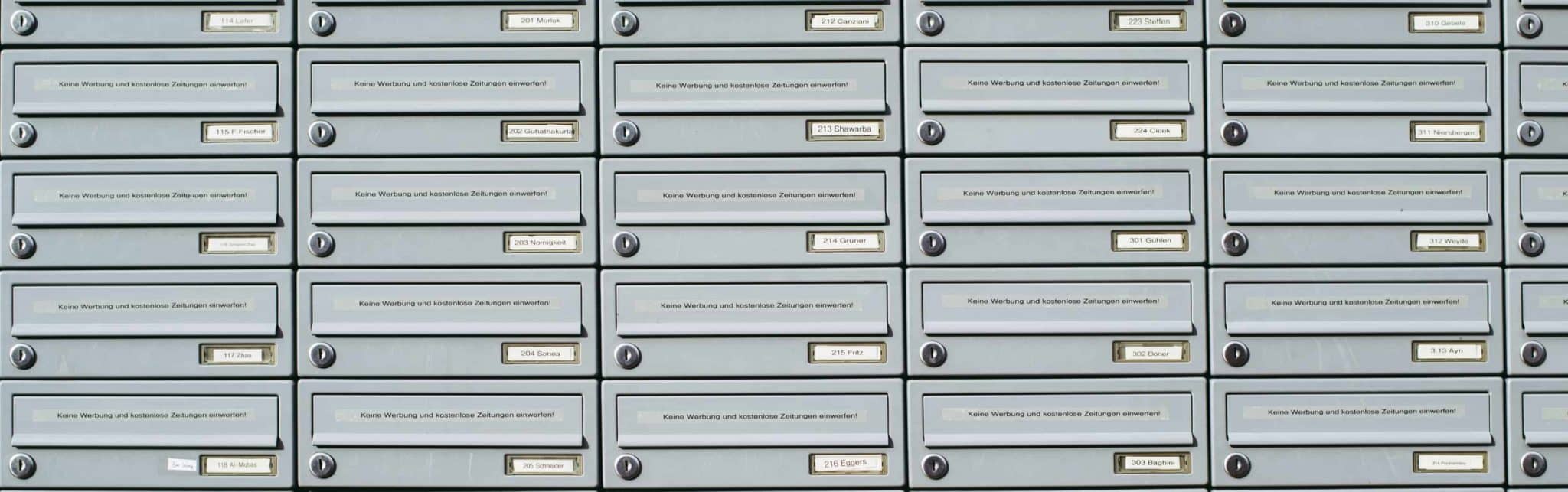 AWS RDS MySQL Database Migration for Healthcare Platform