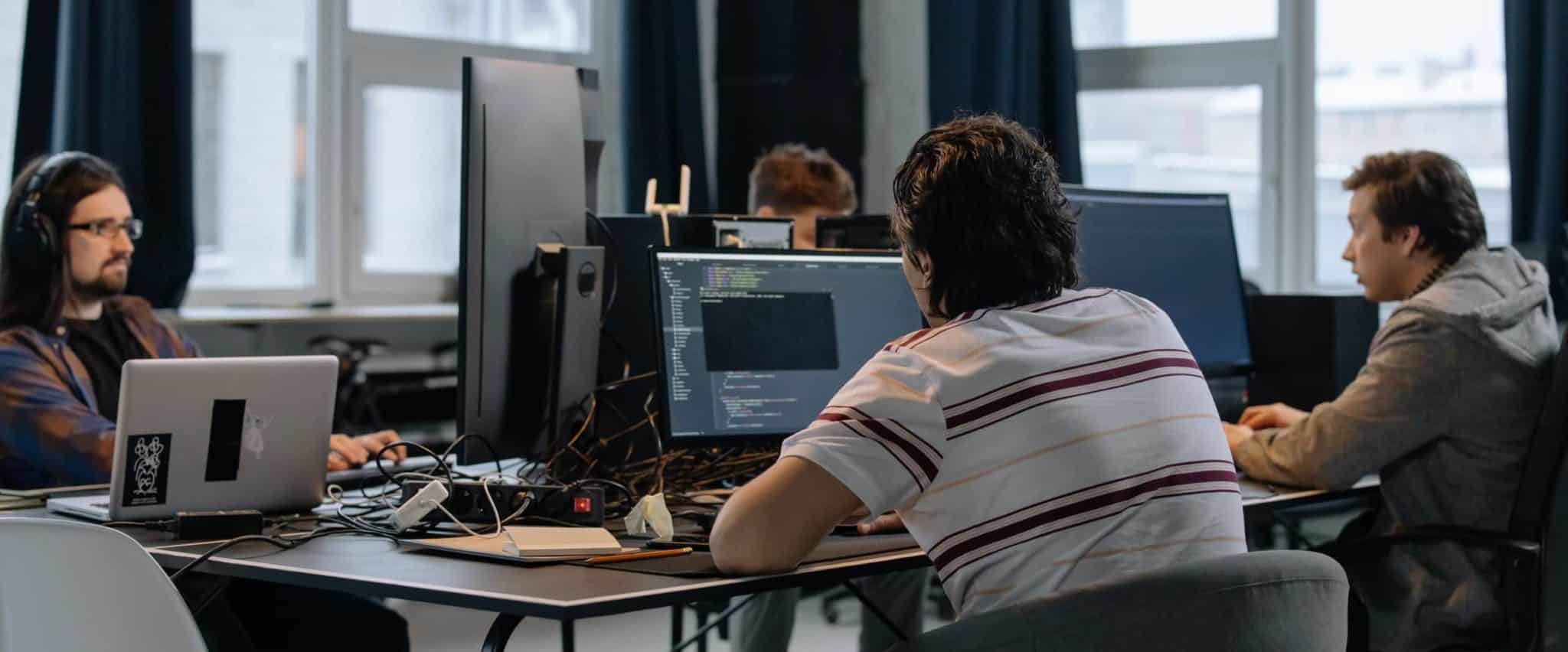 Top 10 AWS Application Modernization Partners for Growing SMBs